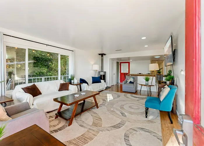 Summerland Surf Shack | Chosen Beach Collection